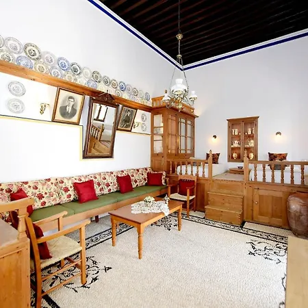 Annoula - Traditional Lindian House * Líndos