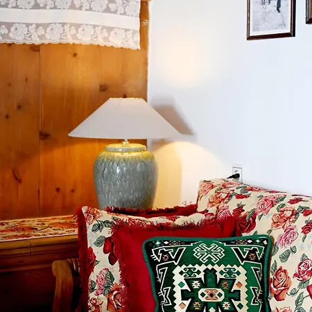 Annoula - Traditional Lindian House * Líndos
