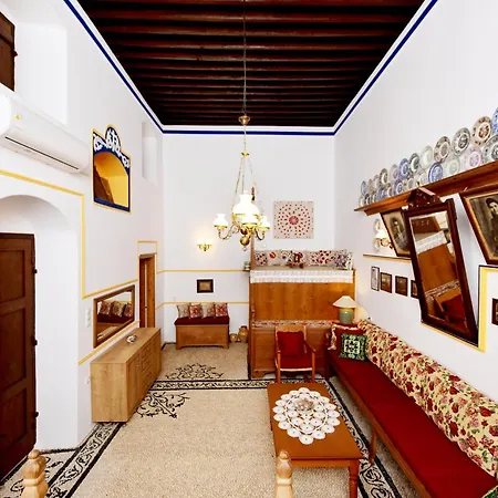 Annoula - Traditional Lindian House לינדוס