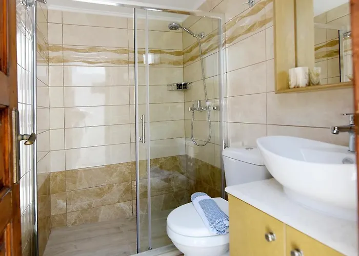 Villa Annoula - Traditional Lindian House *