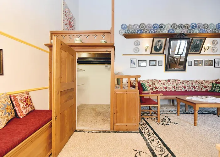 Annoula - Traditional Lindian House * Líndos