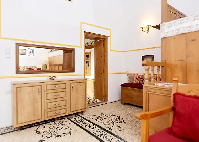 فيلة Annoula - Traditional Lindian House