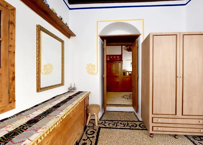 Annoula - Traditional Lindian House *