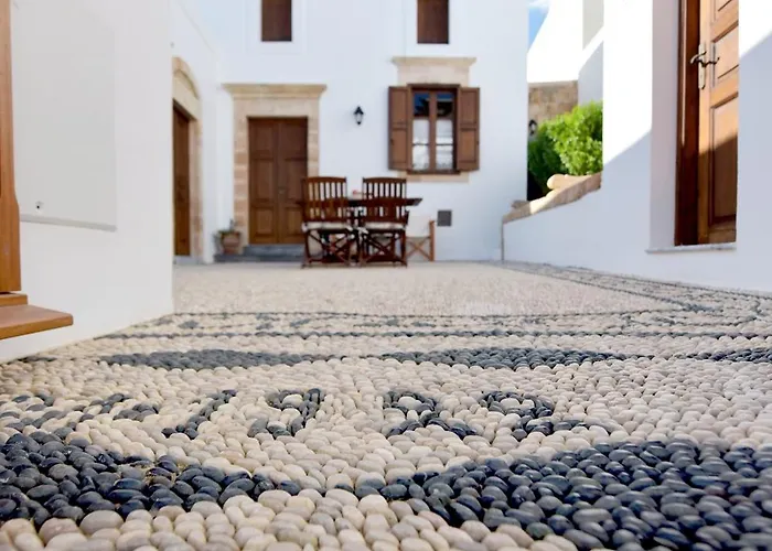 Annoula - Traditional Lindian House * Líndos