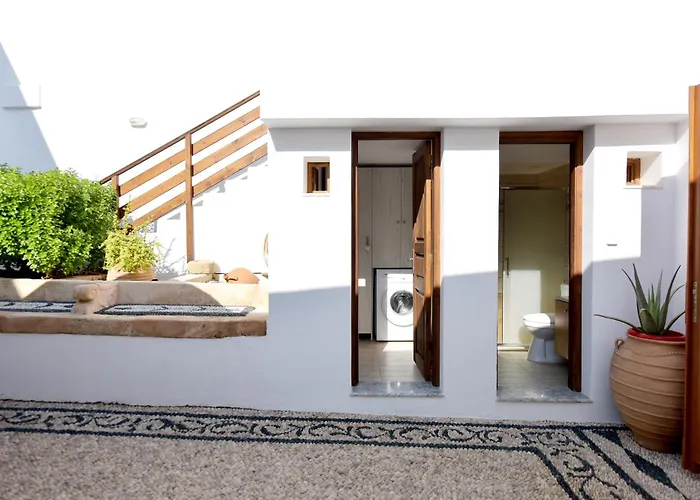 Annoula - Traditional Lindian House *