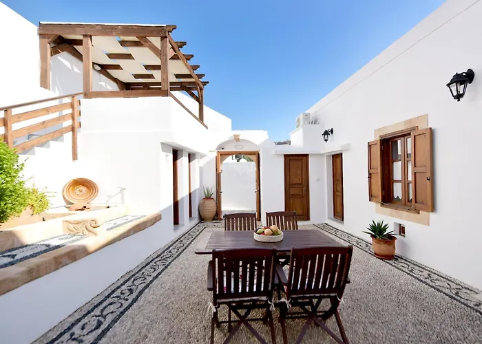 Annoula - Traditional Lindian House