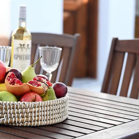 Villa Annoula - Traditional Lindian House *